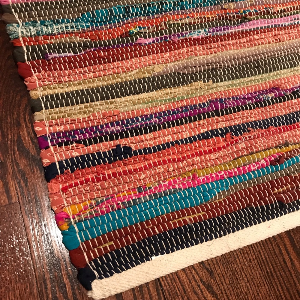 Chindi | Colorful Woven Rag Rug - Picture 4 of 5